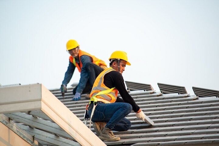 how to seal cracks in roof shingles